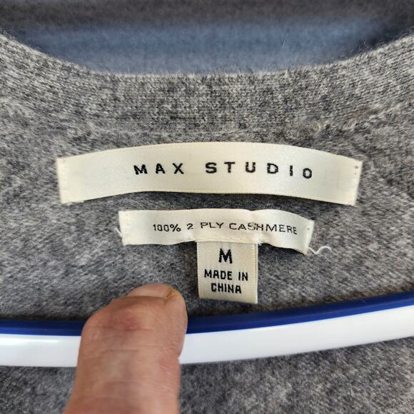Max Studio Womens Cardigan Sweater Medium Grey 2 Ply Cashmere Pockets Classic - Picture 3 of 11